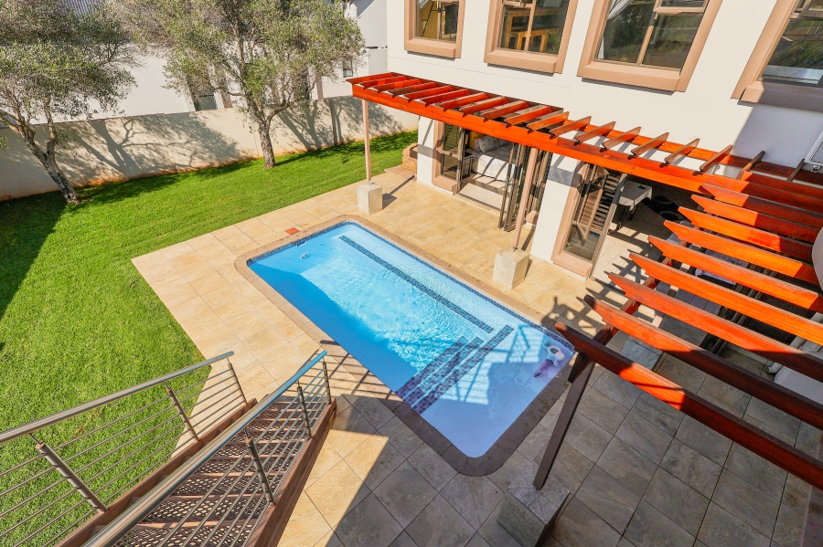 3 Bedroom Property for Sale in The Coves North West